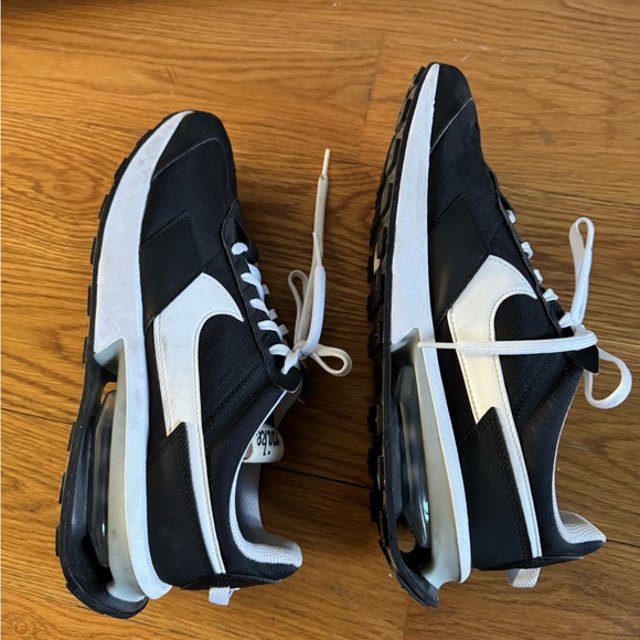 Nike Air Max Pre-Day Black Sneakers - Picture 7 of 9